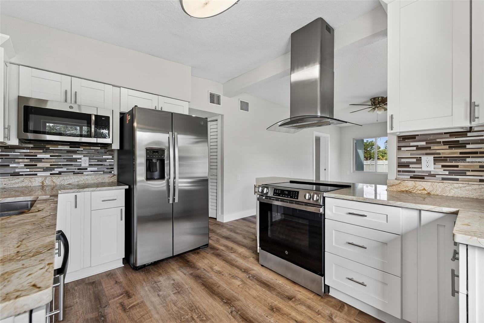 BROOKWOOD REP - Residential