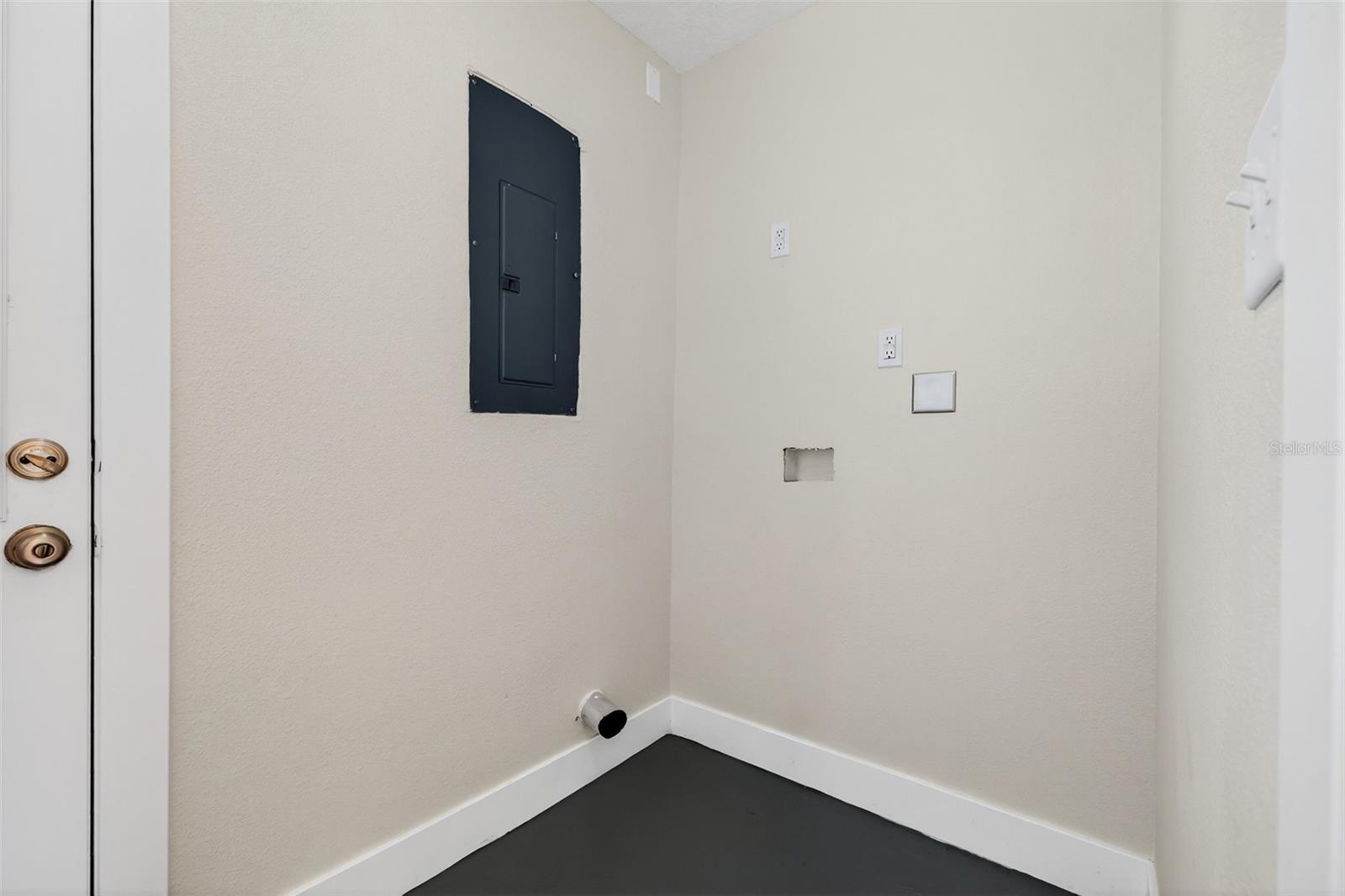 BROOKWOOD REP - Residential