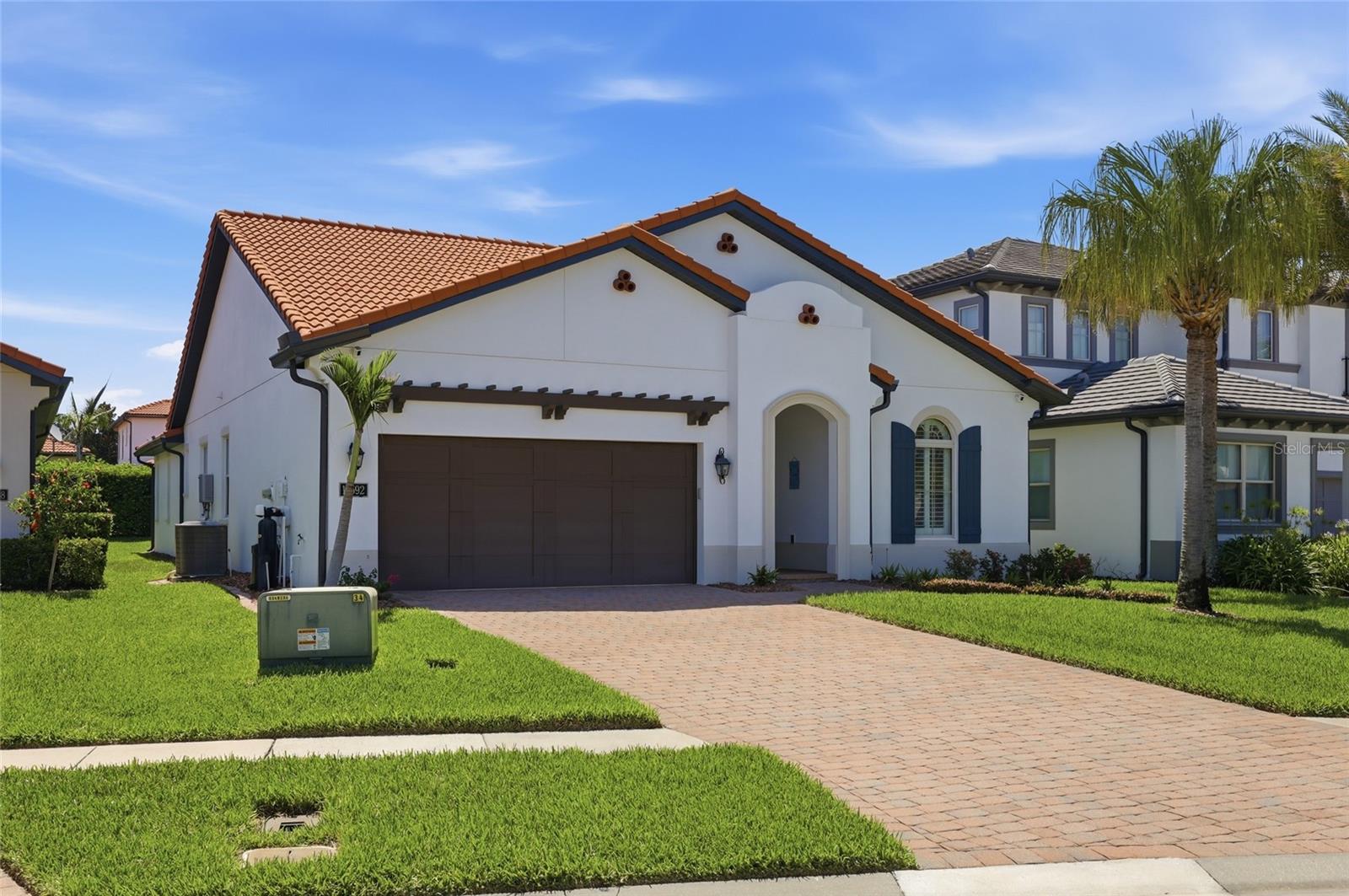 10692 ROYAL CYPRESS WAY