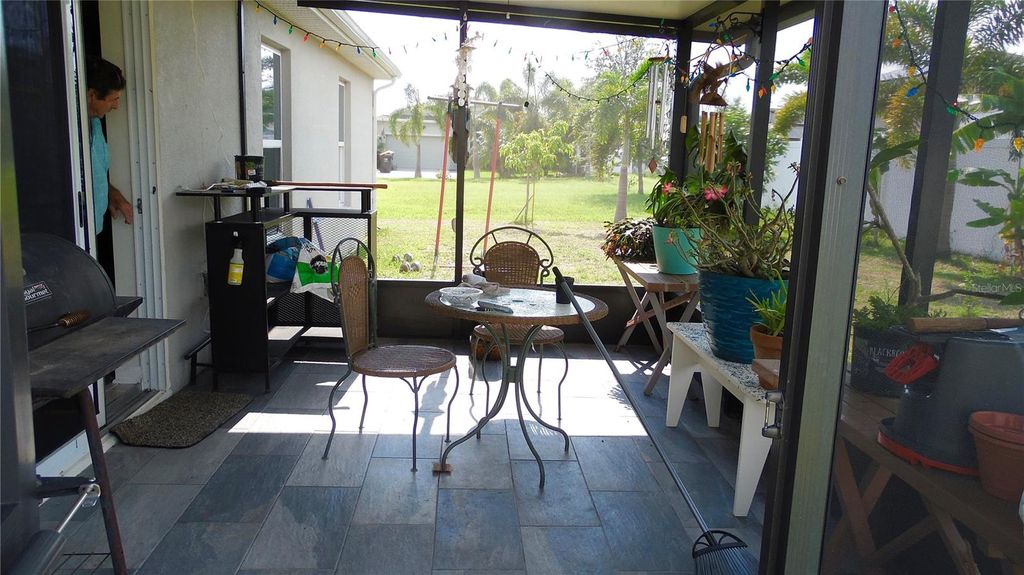 Photo of 550 Patton Loop, Bartow, FL 33830 (MLS # L4953393)