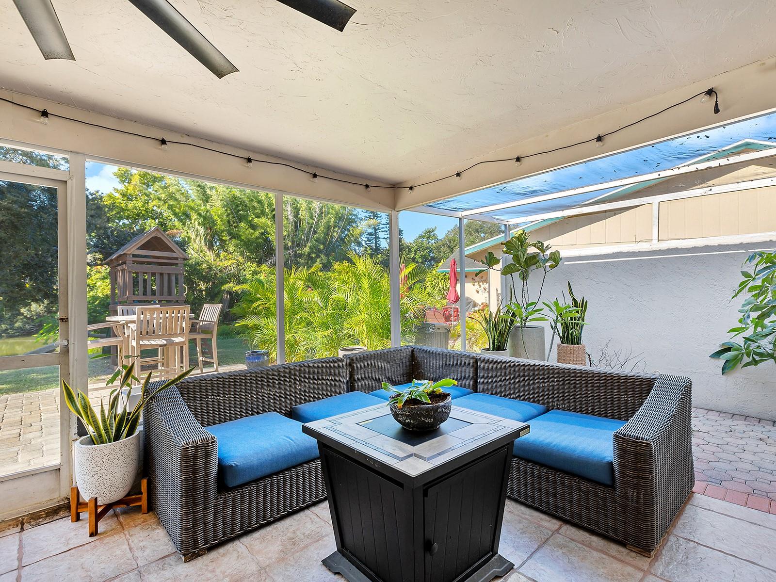 LAKE SARASOTA - Residential