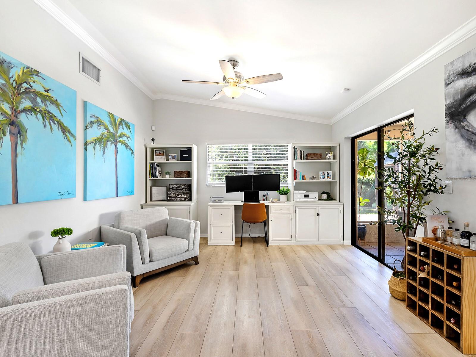 LAKE SARASOTA - Residential