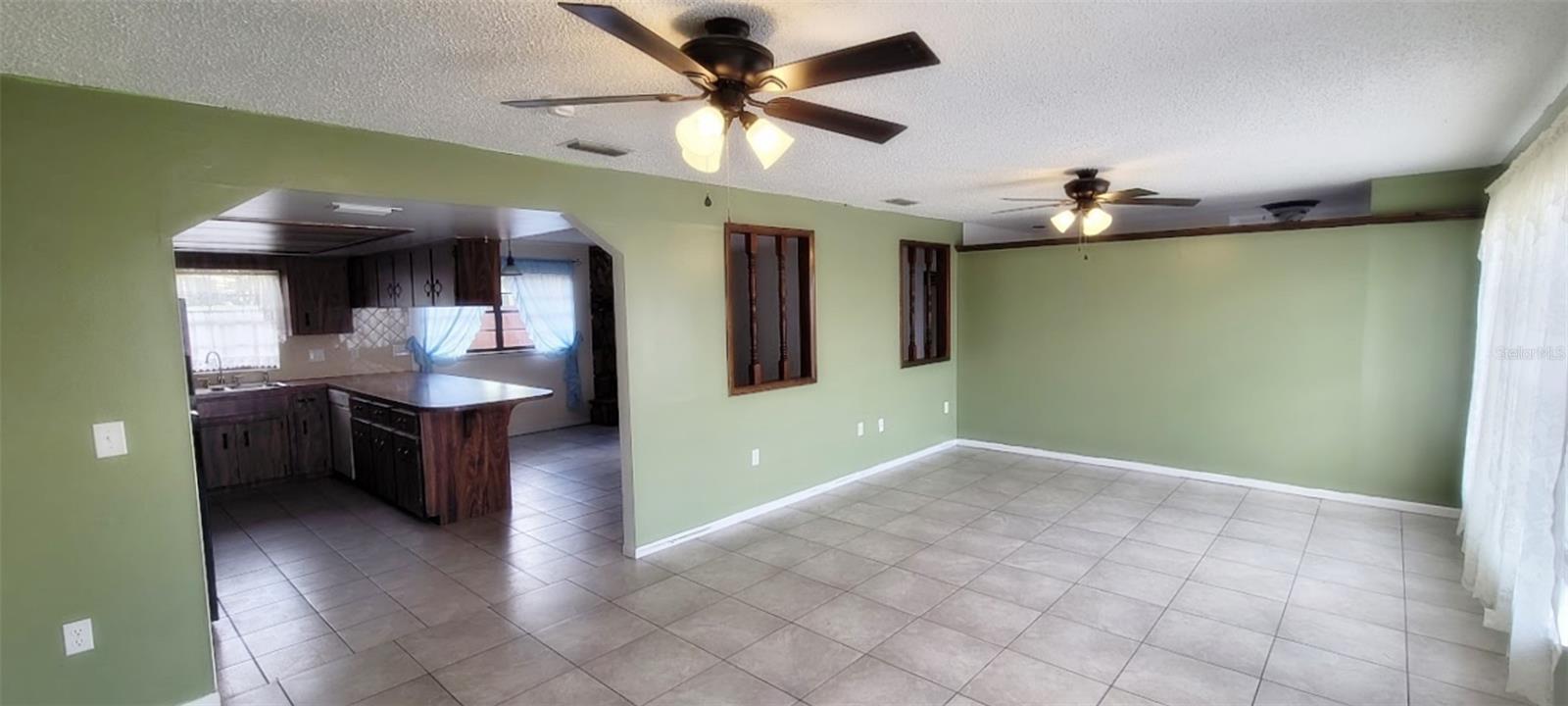 INVERNESS HIGHLANDS SOUTH - Residential