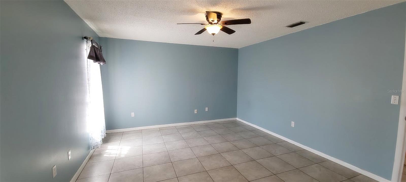 INVERNESS HIGHLANDS SOUTH - Residential