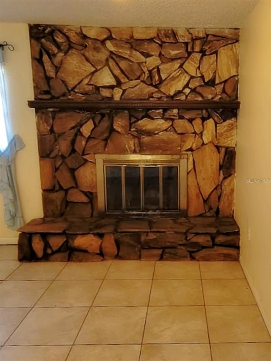 INVERNESS HIGHLANDS SOUTH - Residential