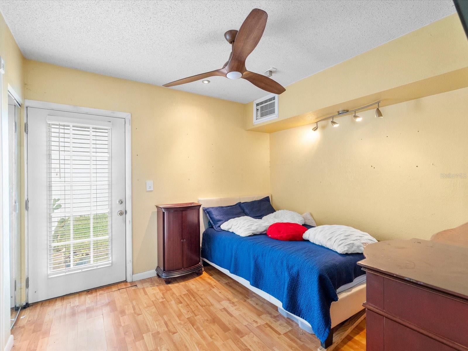 COUNTRYWAY PRCL B TRCT 13 & 14 - Residential