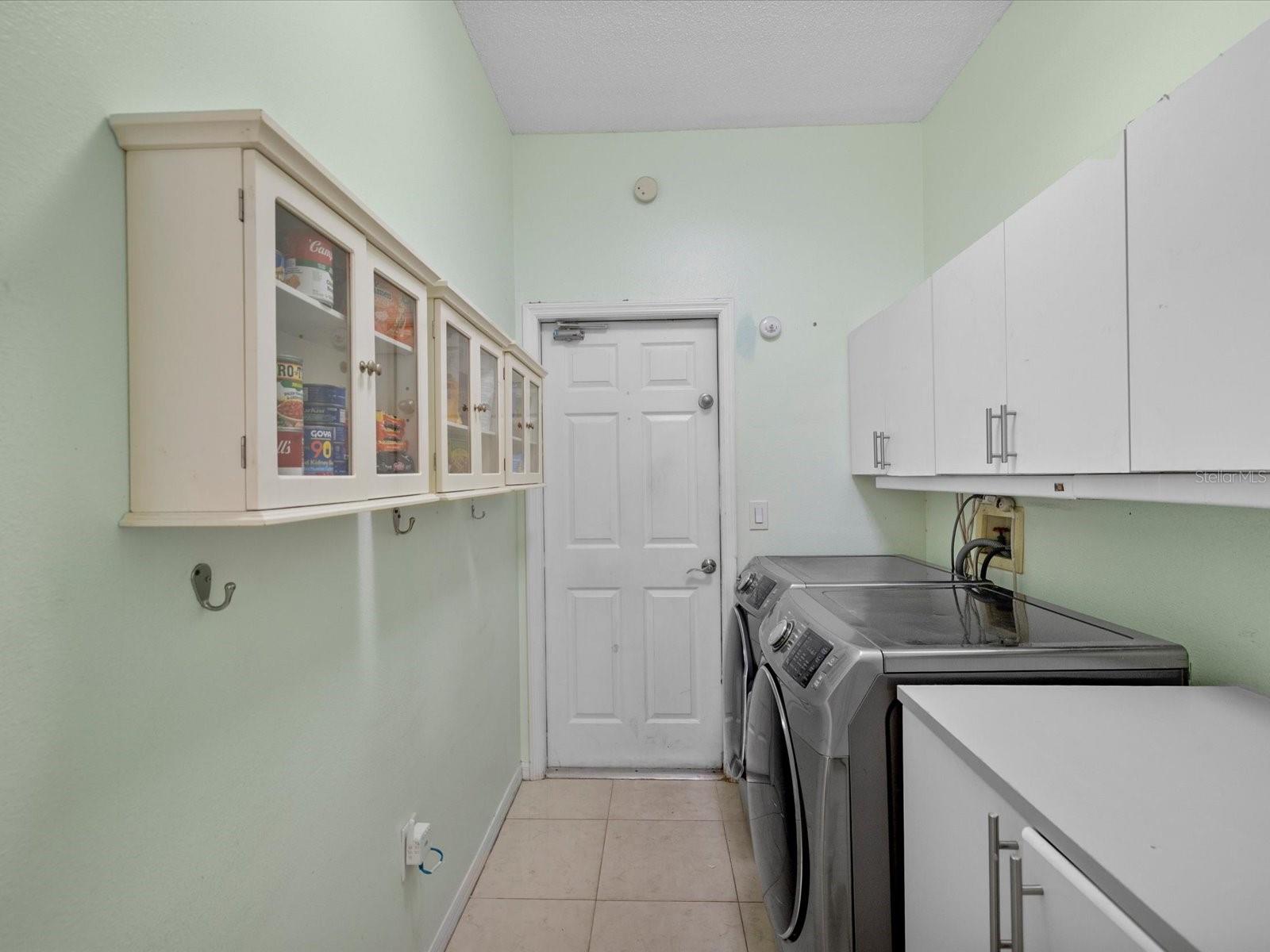 COUNTRYWAY PRCL B TRCT 13 & 14 - Residential