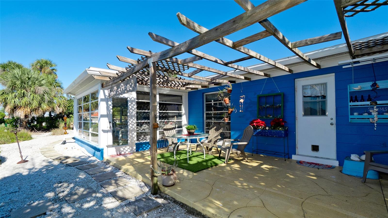 KEY ROYALE 7TH ADD - Residential