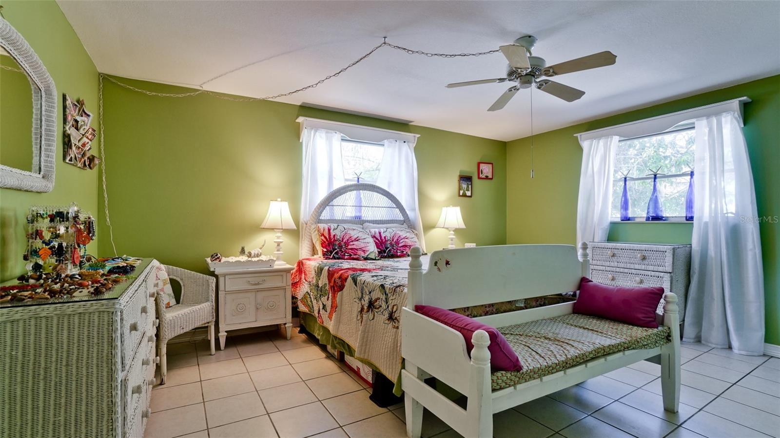 KEY ROYALE 7TH ADD - Residential