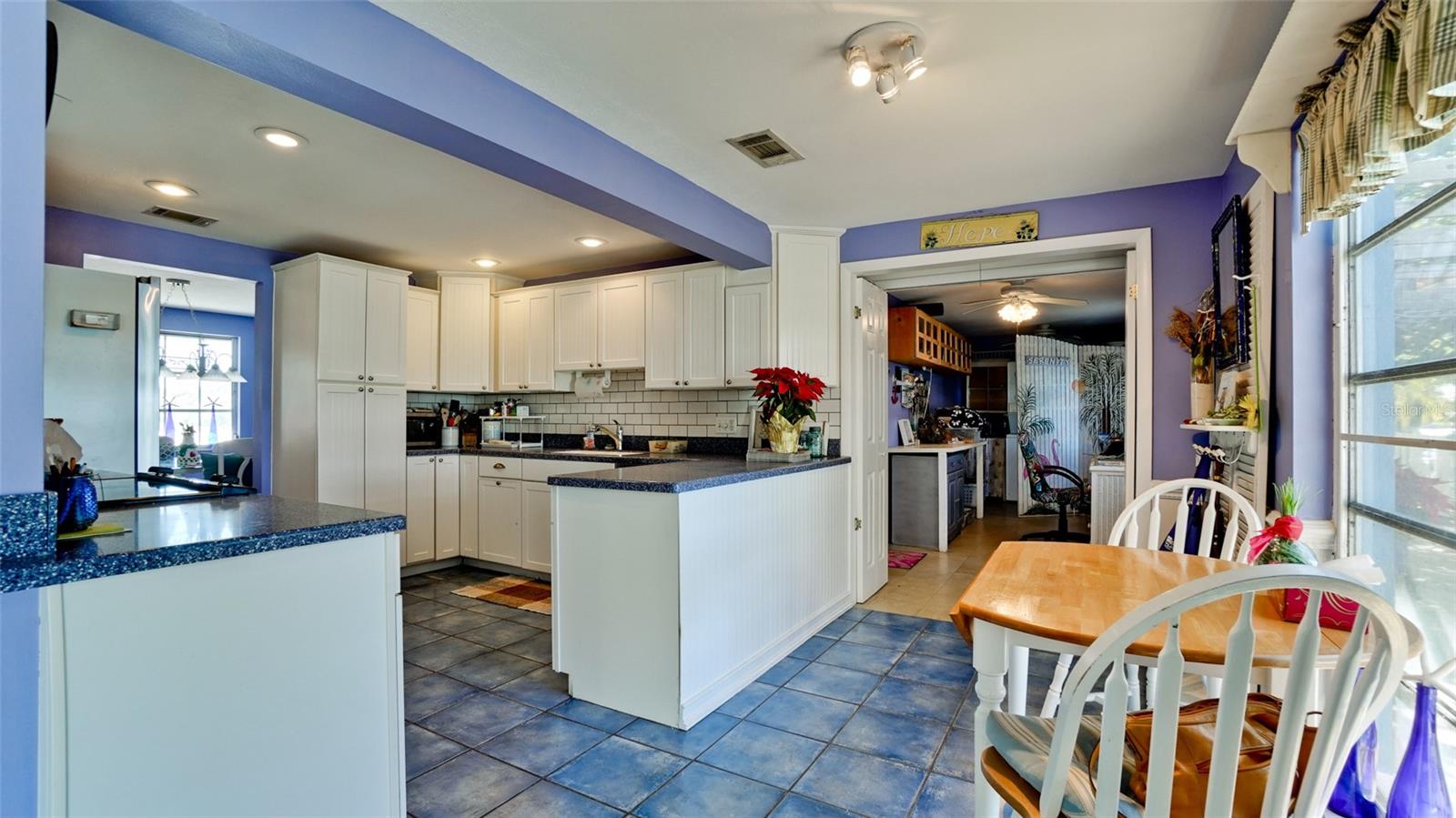 KEY ROYALE 7TH ADD - Residential