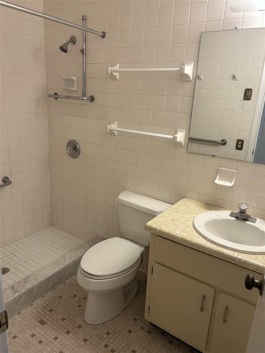 CONCORD VILLAGE - Residential Lease