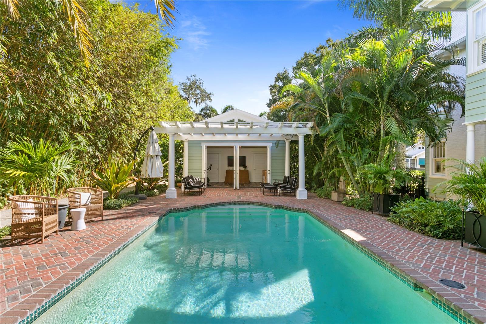 RICHARDSON PLACE - Residential