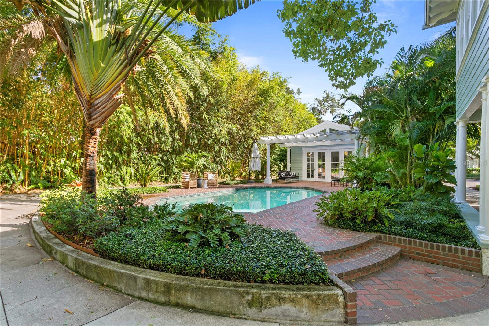 RICHARDSON PLACE - Residential