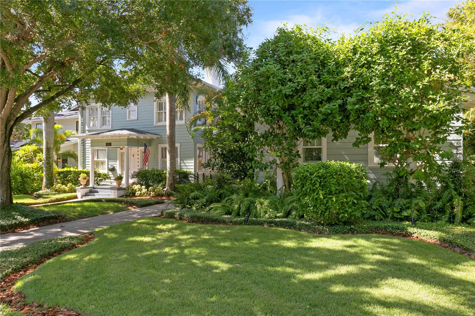 RICHARDSON PLACE - Residential