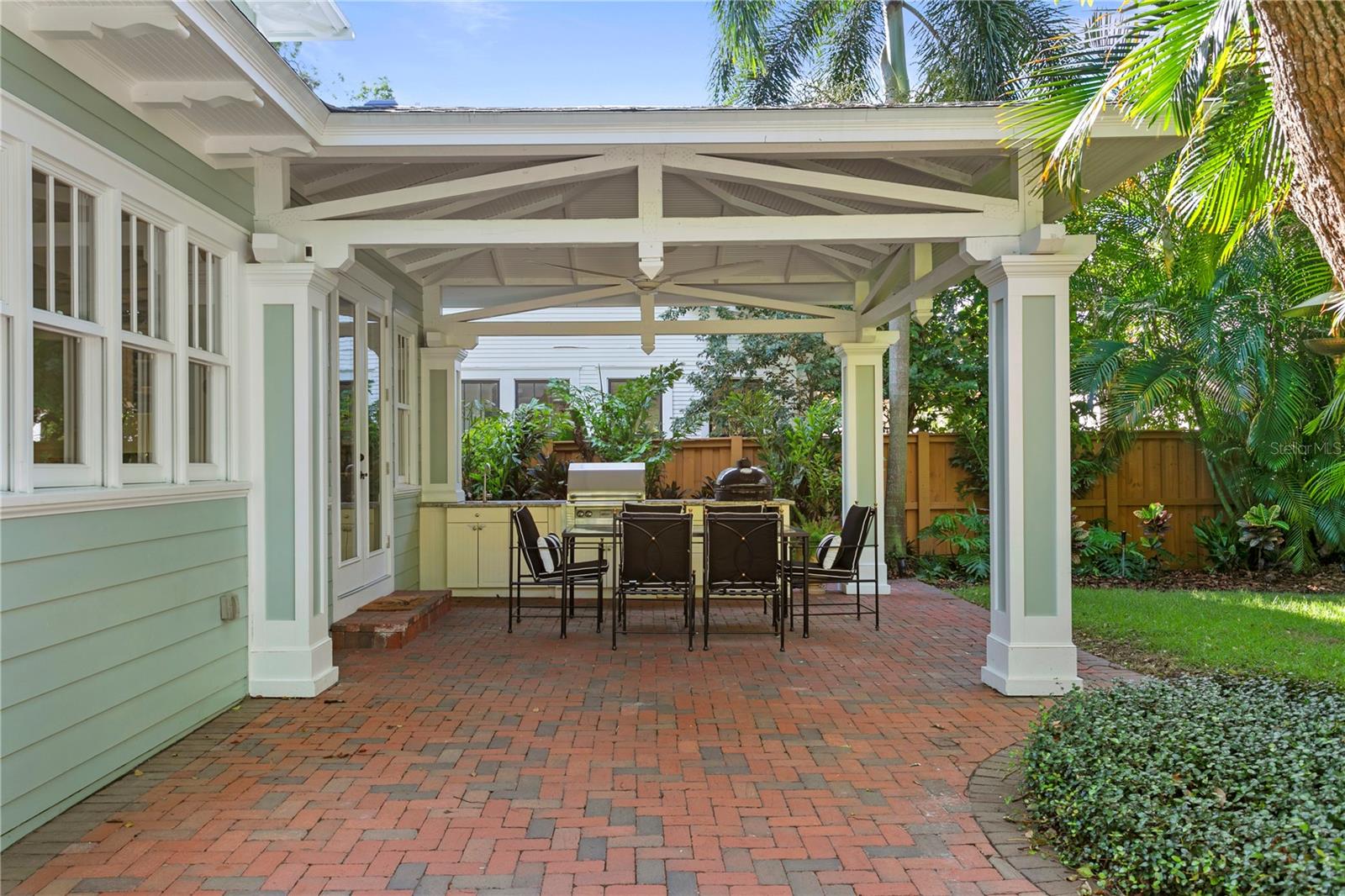 RICHARDSON PLACE - Residential