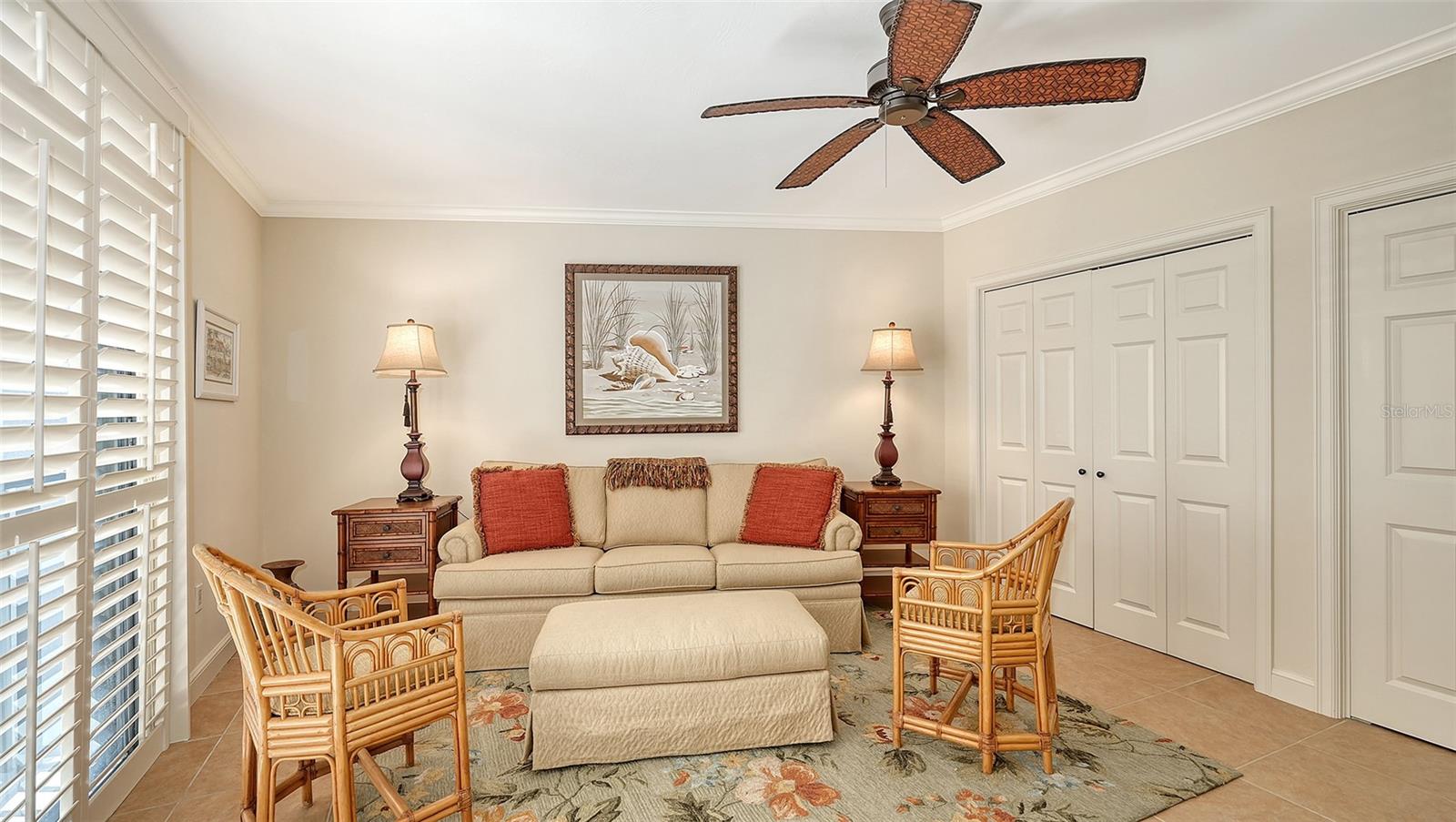 PLAYERS CLUB 3 - Residential