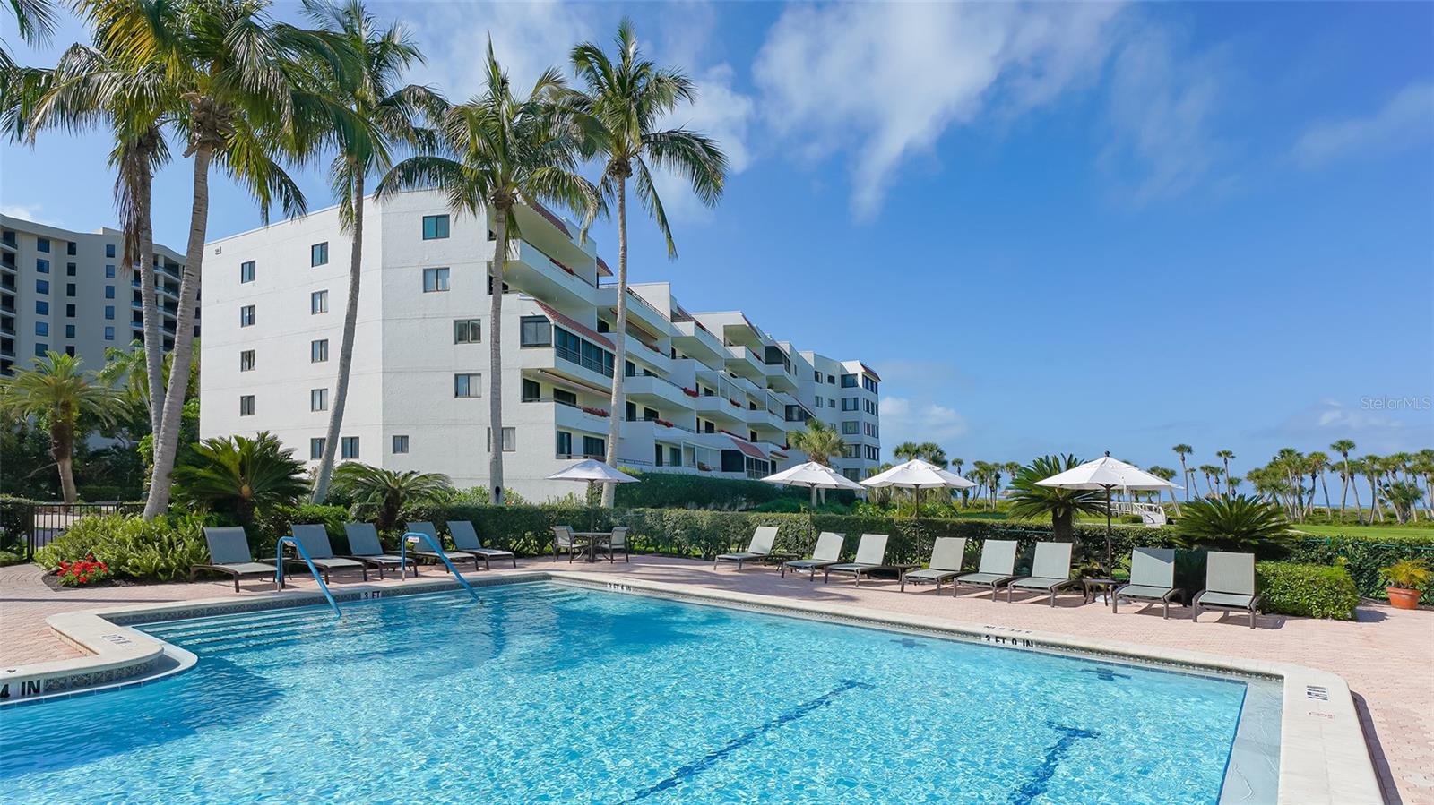 PLAYERS CLUB 3 - Residential