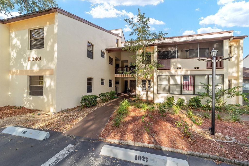 Photo of 3401 E Fort King Street #202, Ocala, FL 34470 (MLS # OM725719)