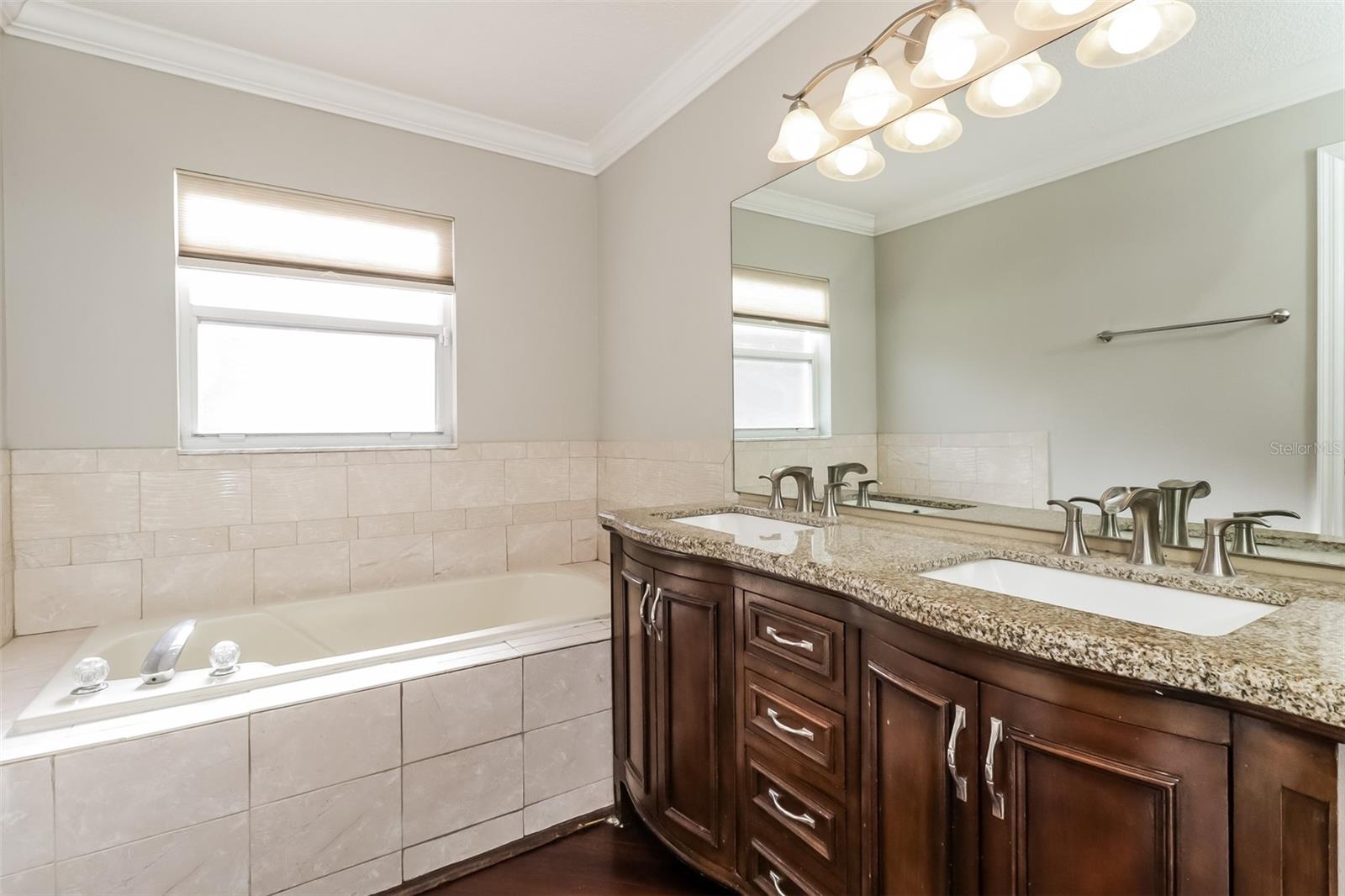 JASMINE TRAILS - Residential