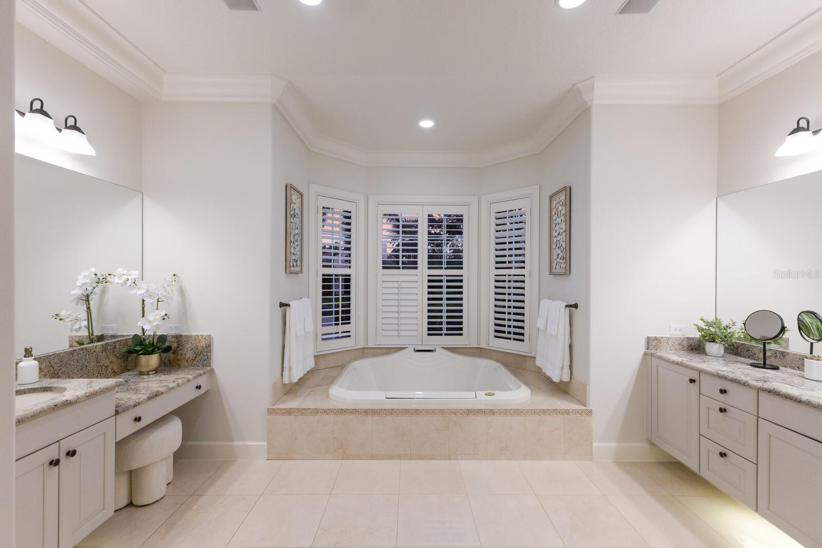 LAKEWOOD RANCH COUNTRY CLUB VILLAGE G - Residential