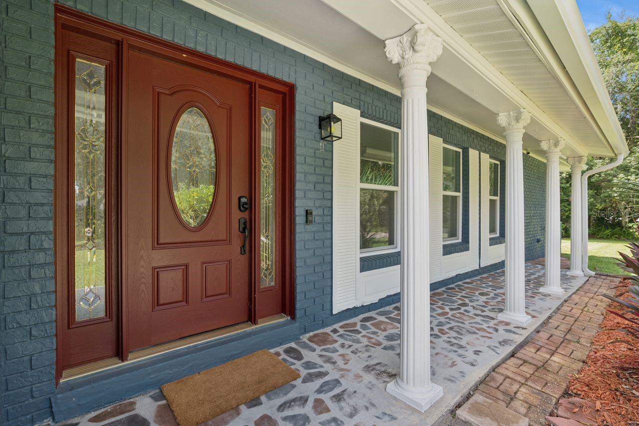 402 VALENCIA CIRCLE