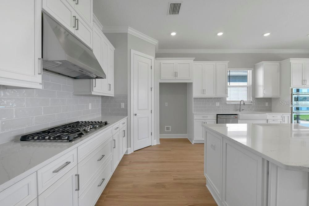 10455 ECLIPSE STREET