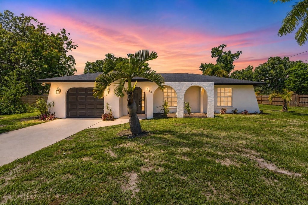 Photo of 216 23rd Street E, Bradenton, FL 34208 (MLS # TB8546035)