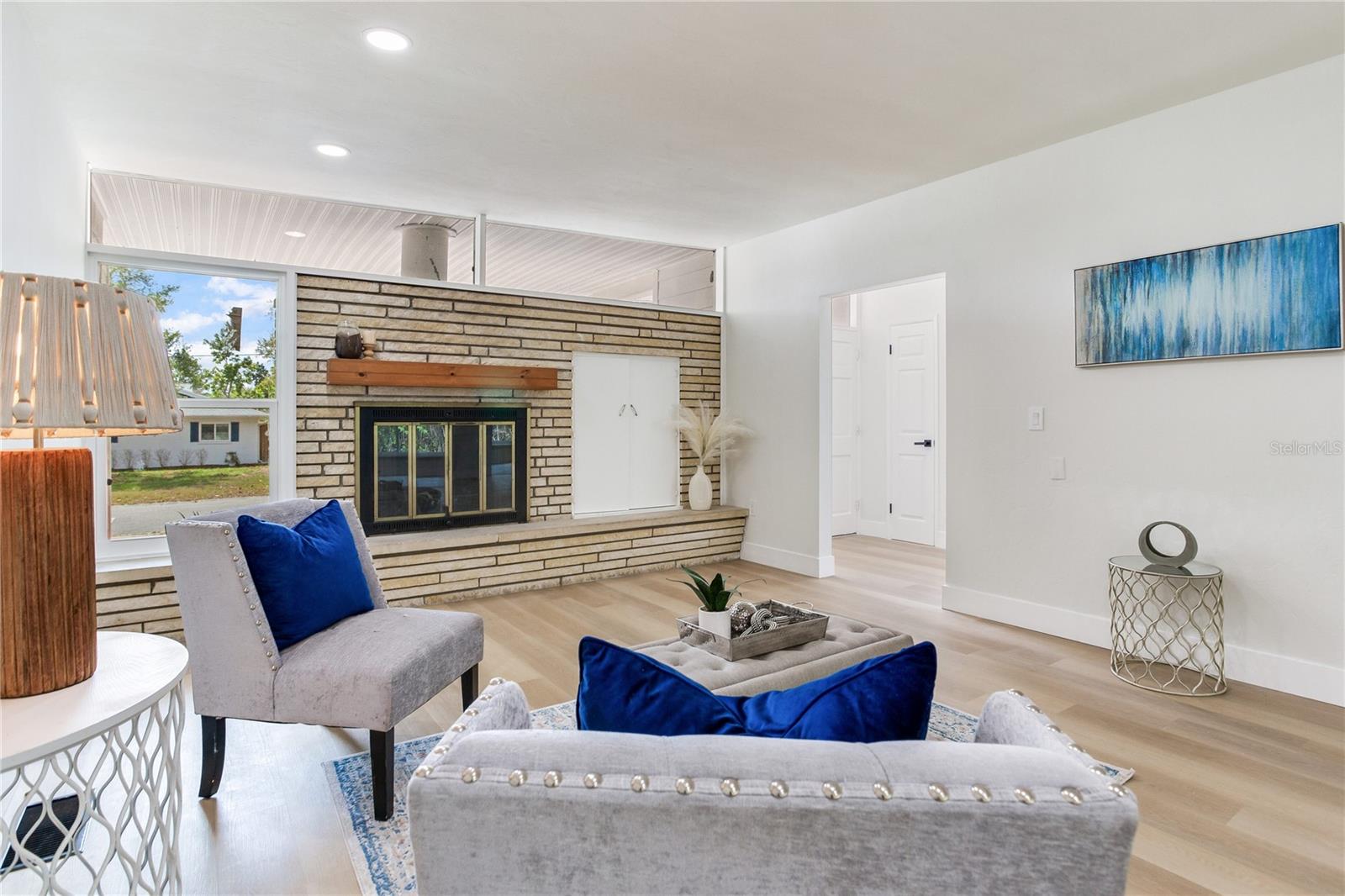 SOUTH GATE - Residential