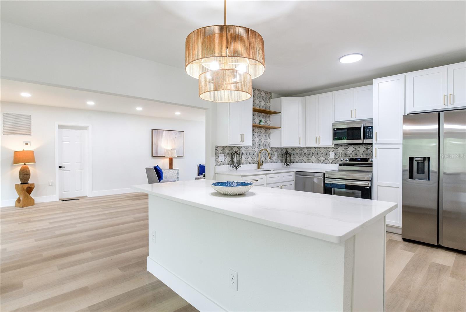 SOUTH GATE - Residential