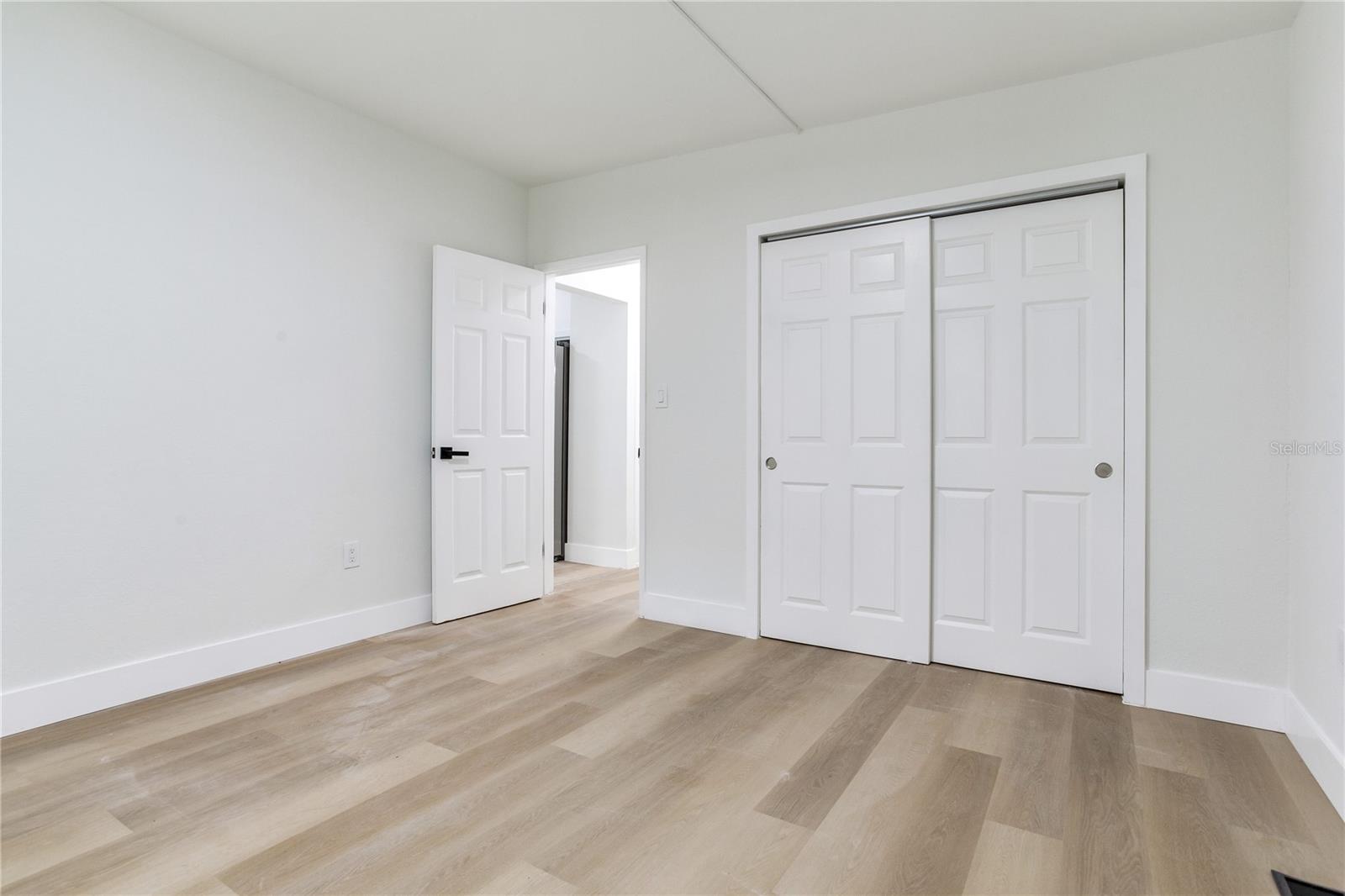 SOUTH GATE - Residential