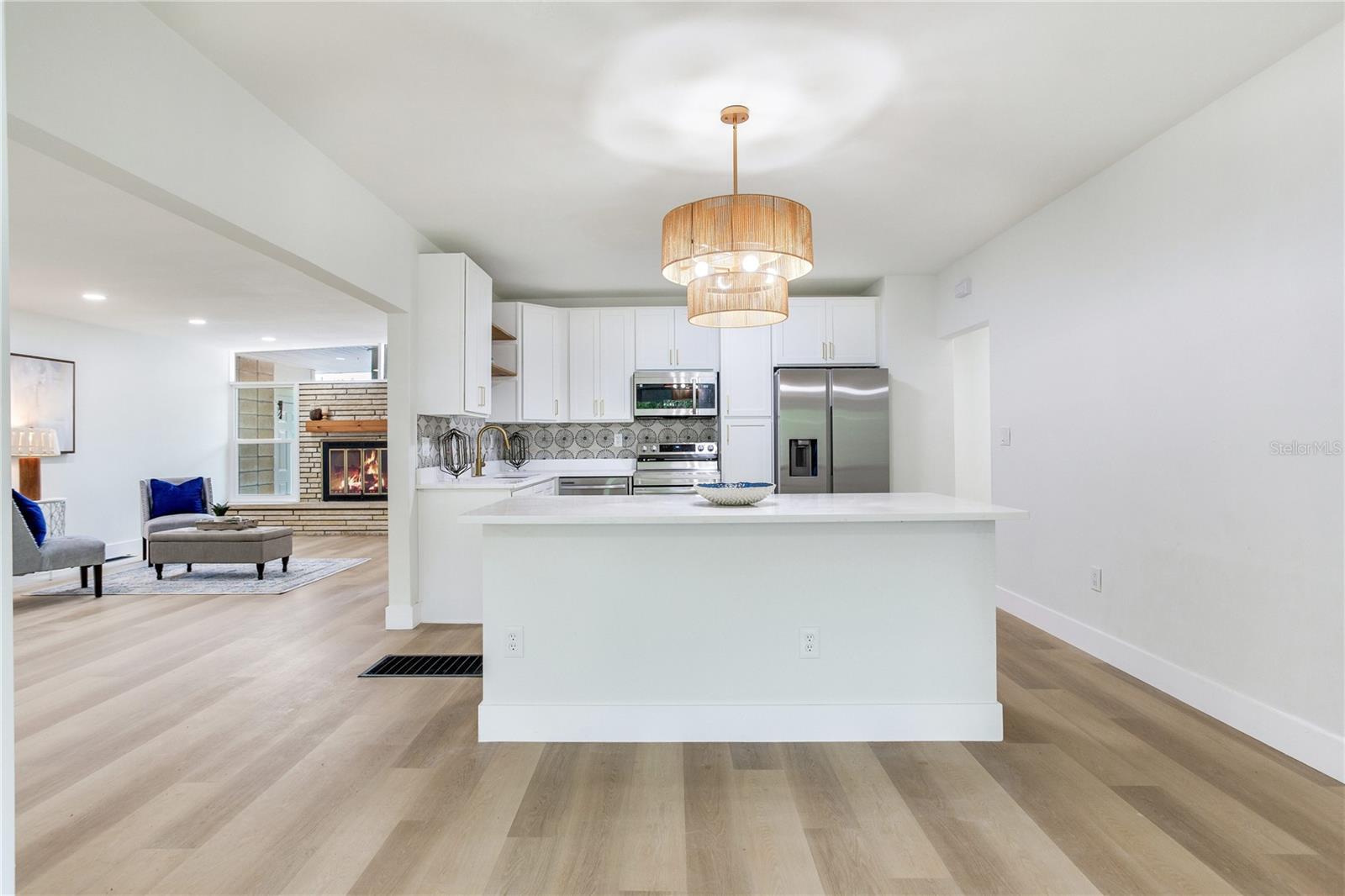 SOUTH GATE - Residential