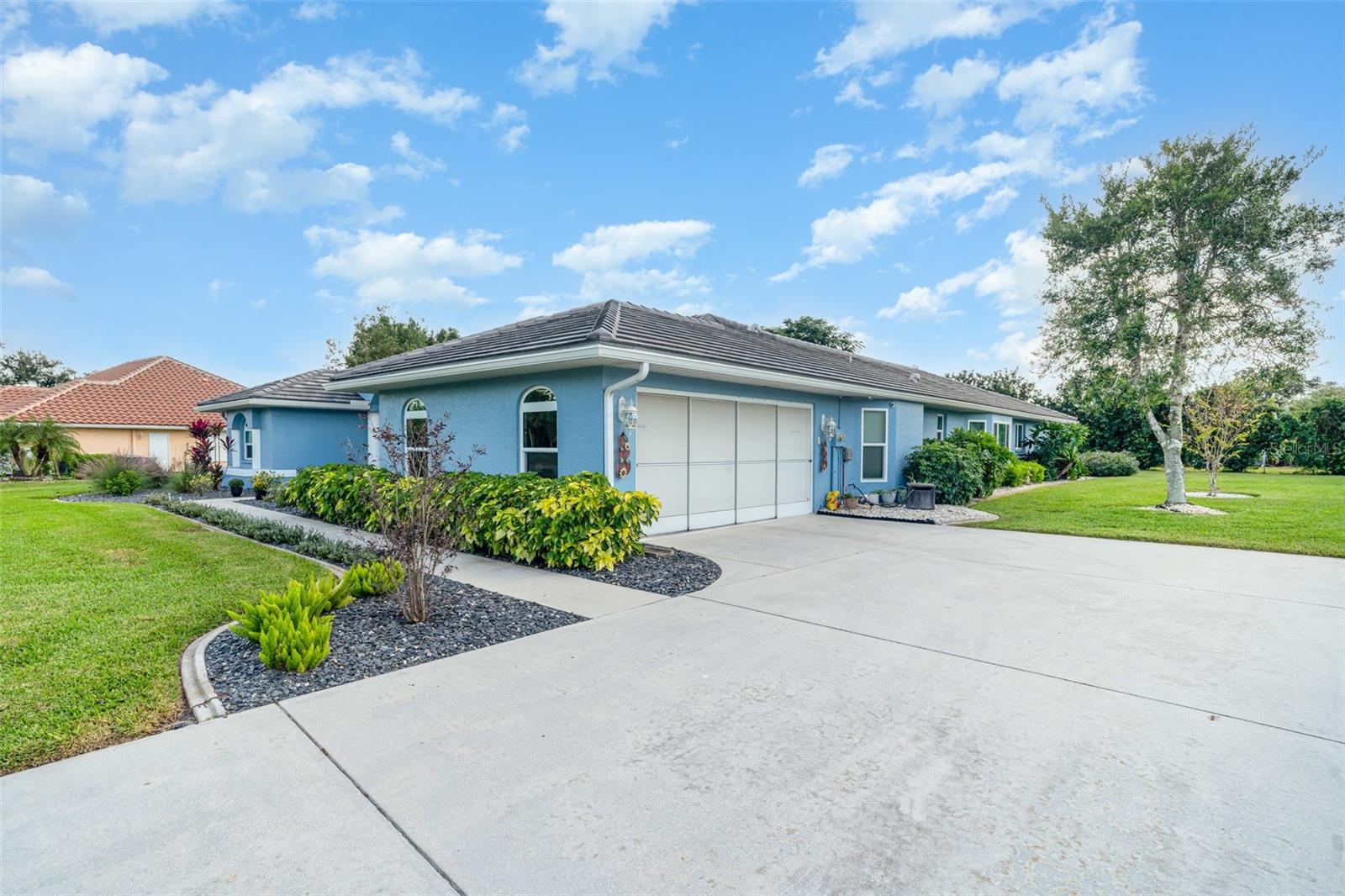 NORTH PORT CHARLOTTE COUNTRY CLUB - Residential