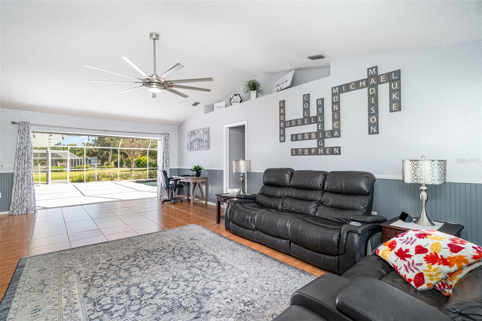 NORTH PORT CHARLOTTE COUNTRY CLUB - Residential