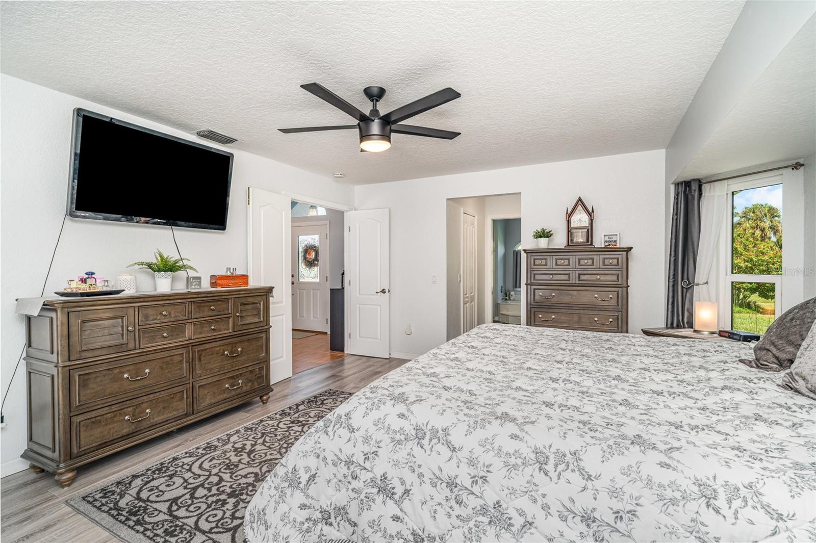 NORTH PORT CHARLOTTE COUNTRY CLUB - Residential