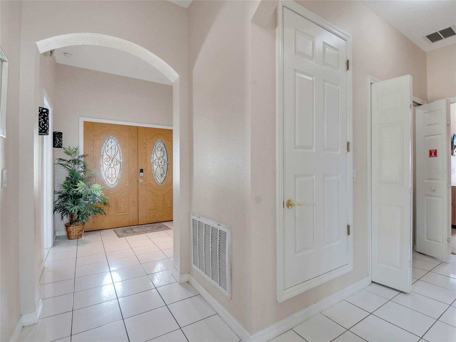 SANCTUARY/WEST HAVEN - Residential Lease