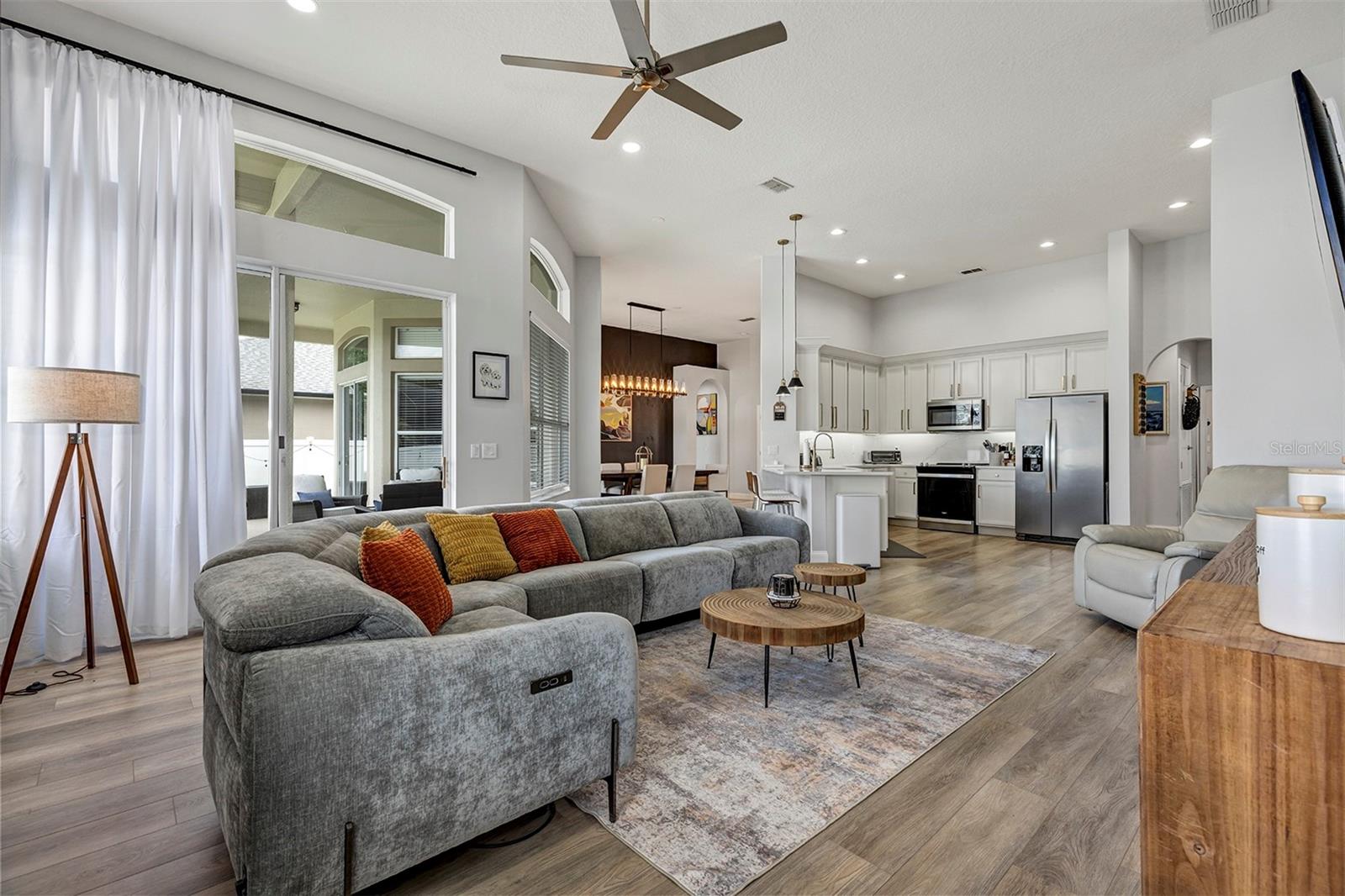 BARRINGTON ESTATES - Residential