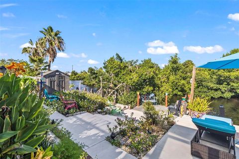 A home in PORT CHARLOTTE