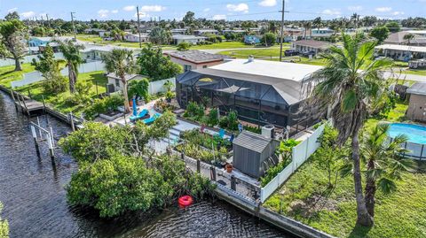 A home in PORT CHARLOTTE