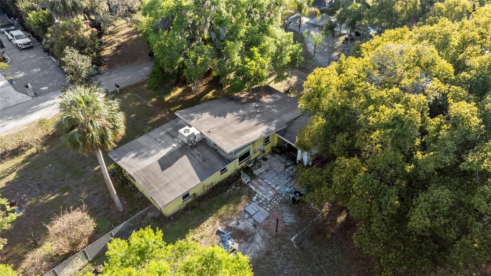 LEESBURG HILLSIDE MANOR - Residential