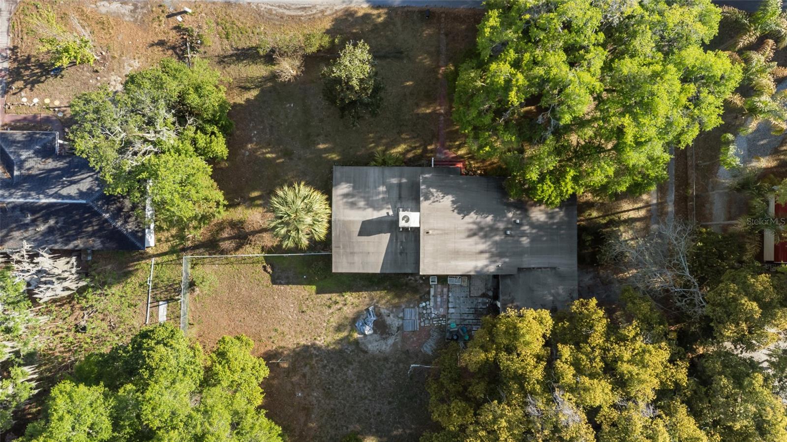 LEESBURG HILLSIDE MANOR - Residential