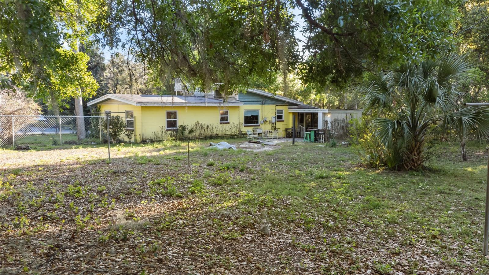 LEESBURG HILLSIDE MANOR - Residential