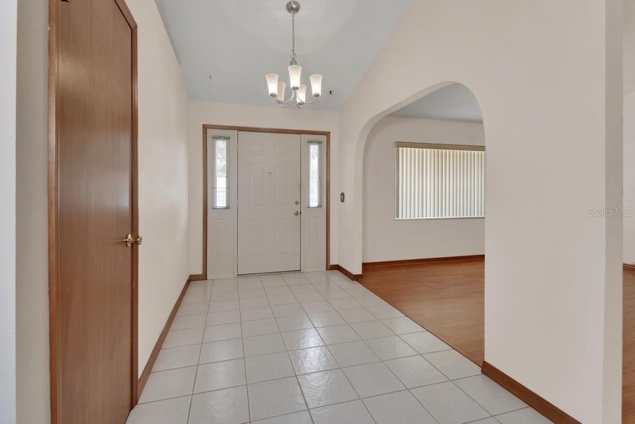 750 OAK TERRACE