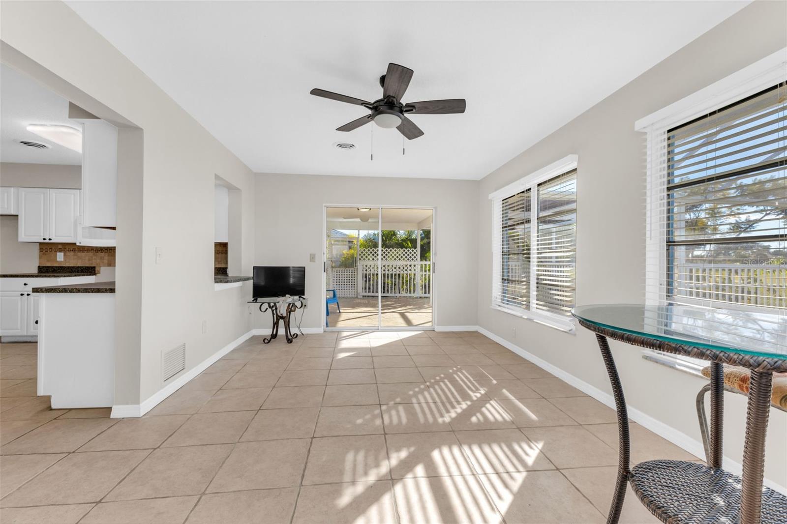 ROTONDA WEST OAKLAND HILLS - Residential