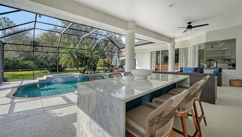 Photo of 3415 162nd Avenue E, Parrish, FL 34219 (MLS # A4673542)