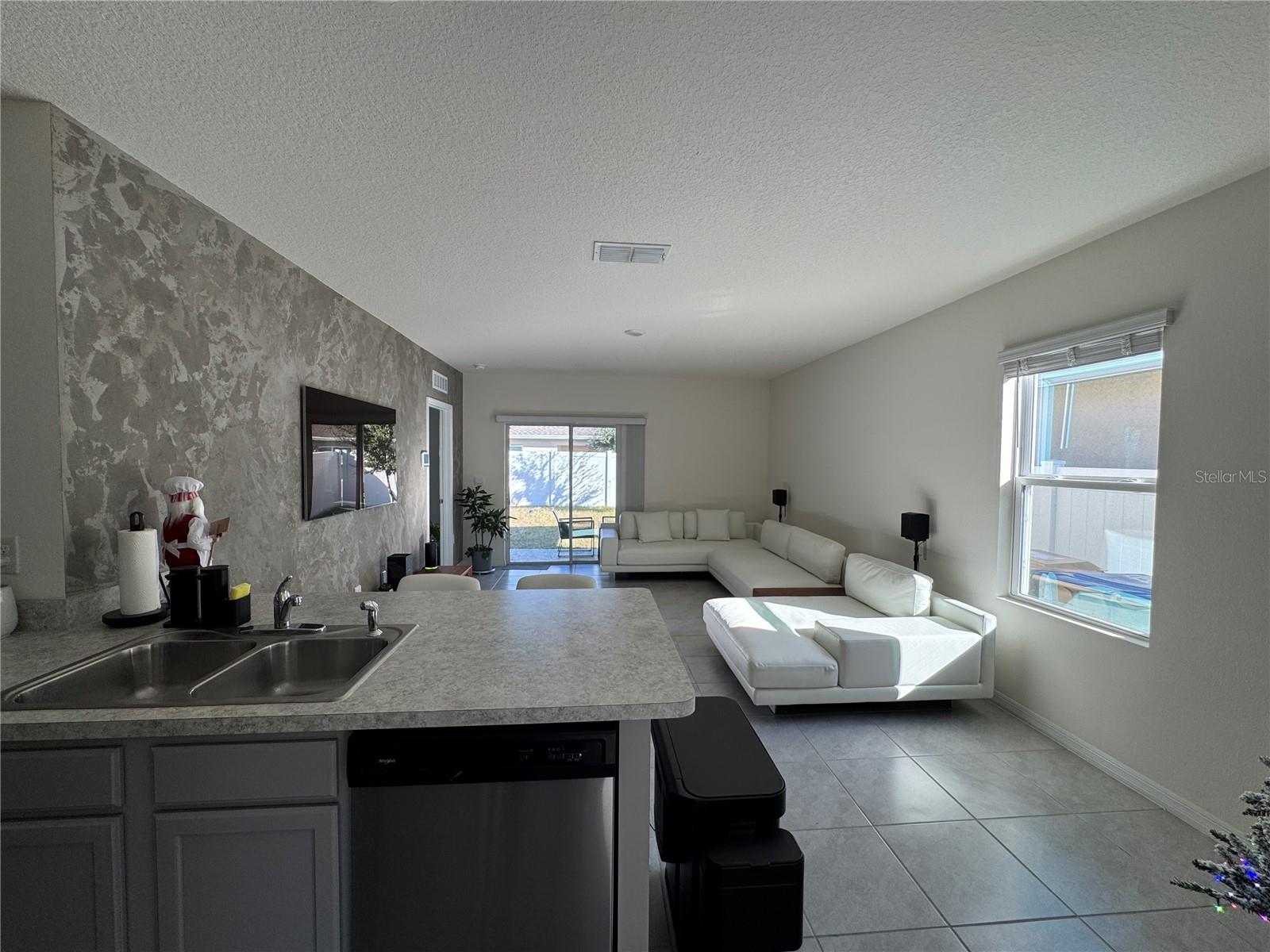 2843 TURNSTONE RUN