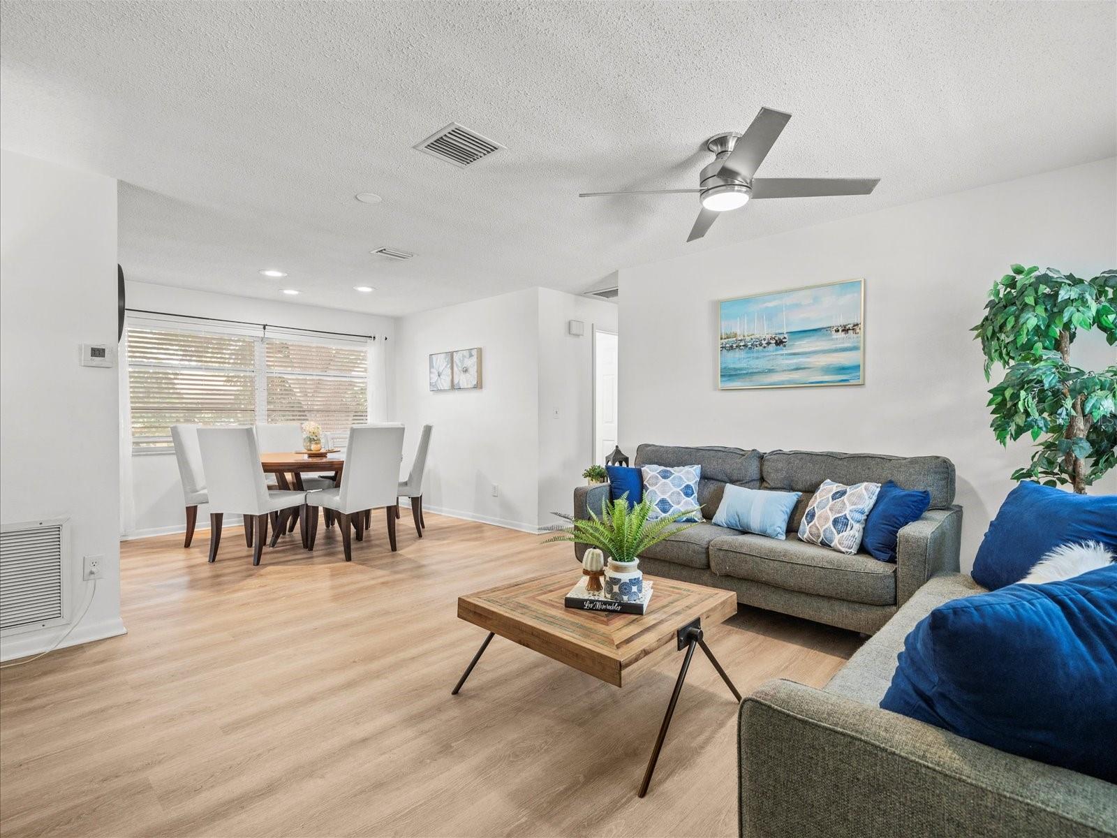 2523 BLACKWOOD CIRCLE