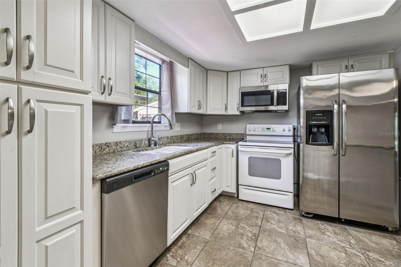 14203 WELLESLEY DRIVE