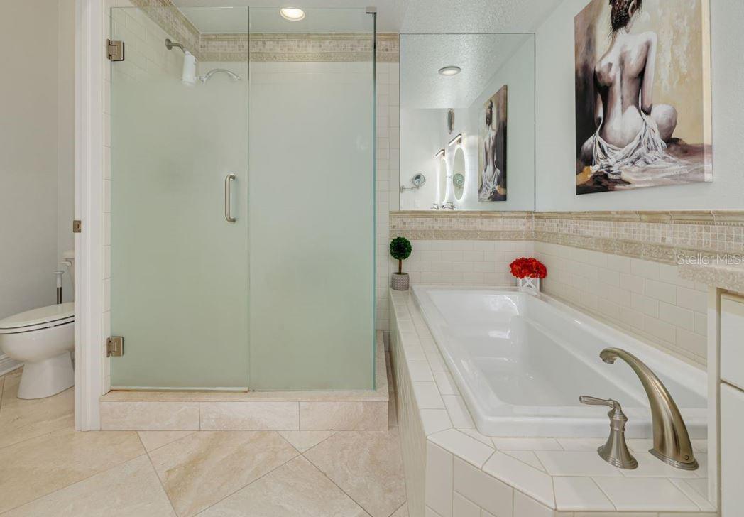 SUN KETCH TWNHMS AT VENETIAN ISLES - Residential Lease