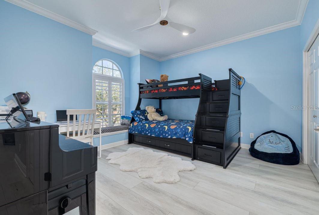 SUN KETCH TWNHMS AT VENETIAN ISLES - Residential Lease