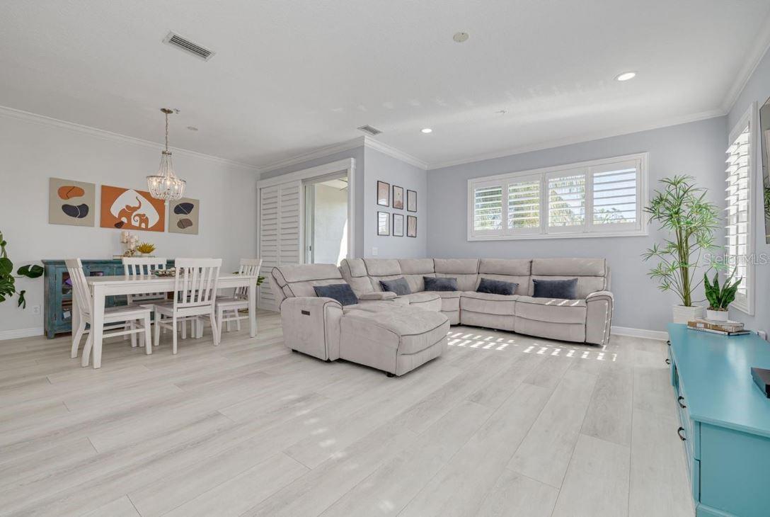 SUN KETCH TWNHMS AT VENETIAN ISLES - Residential Lease